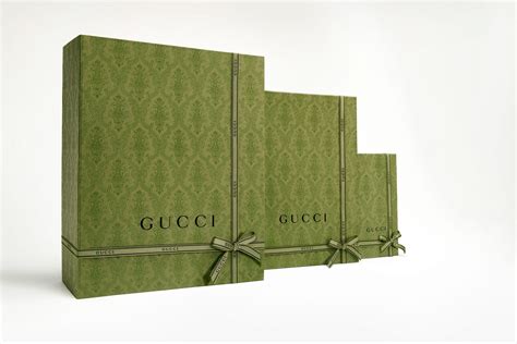 gucci in green box